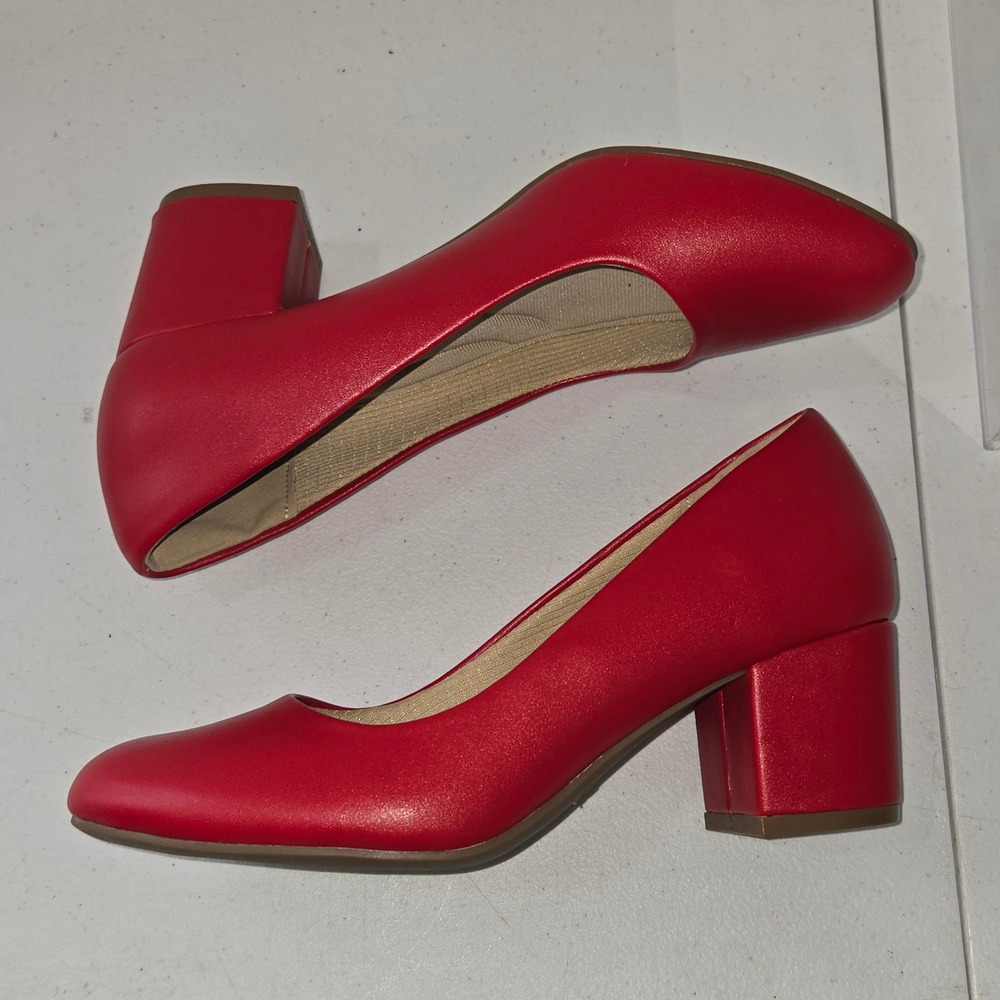 Dream Pairs Women Red Round Toe Low Block Heel Pumps SDPU2462W Size 6.5 - Picture 5 of 9